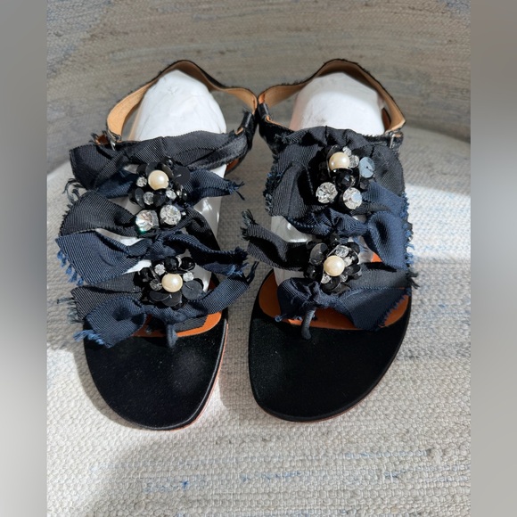 Lanvin black sandals with embellished pearls and rhinestones. Size 37 - Picture 1 of 7